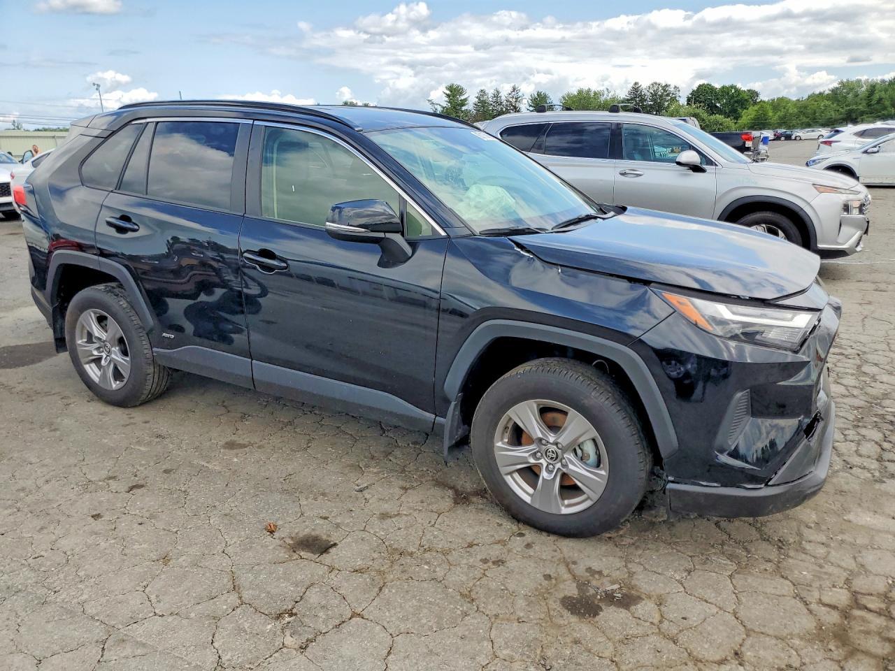 2025 Toyota Rav4 Xle - Фото 4
