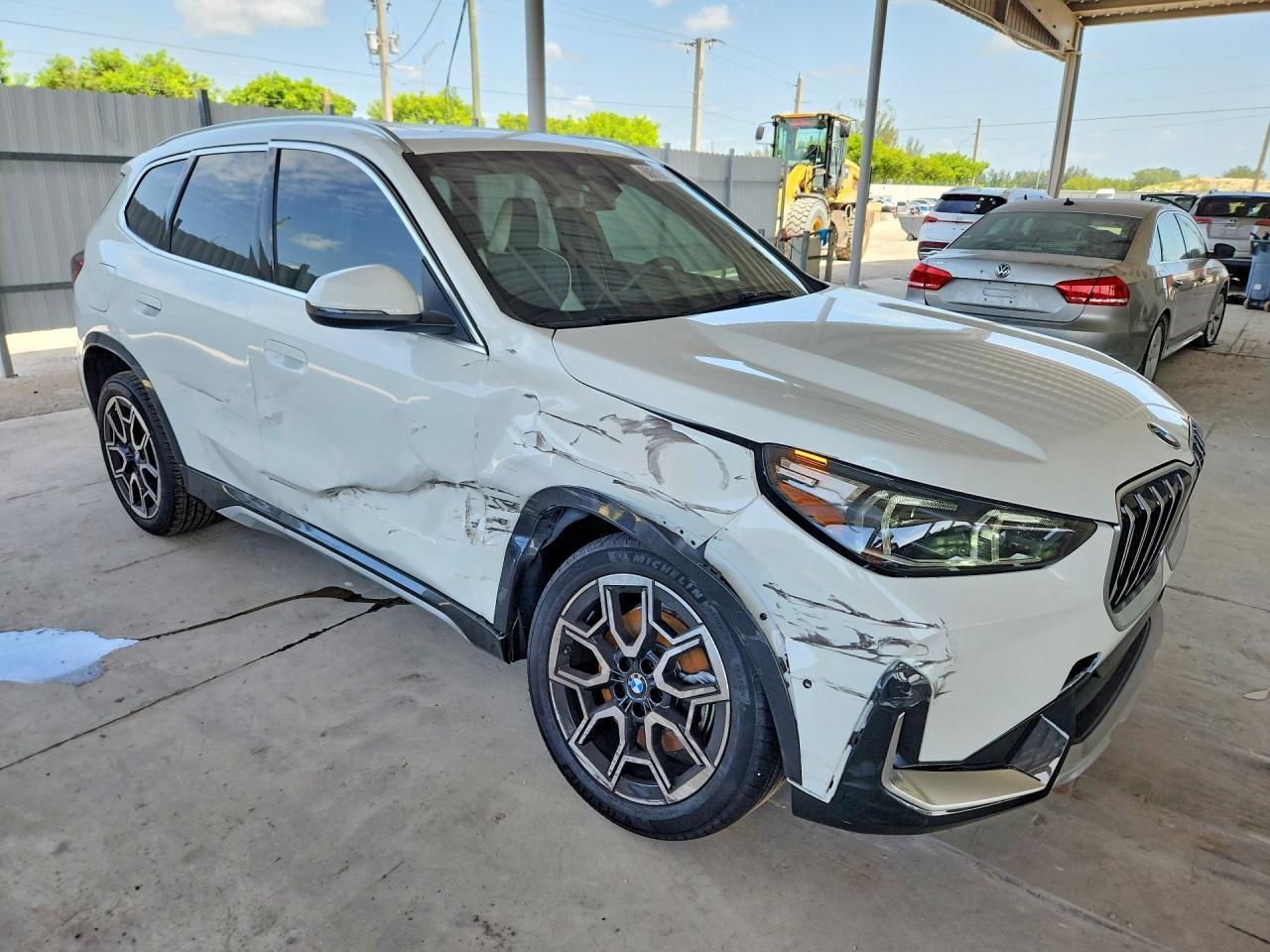 2026 BMW X1 xDrive28I - Фото 4
