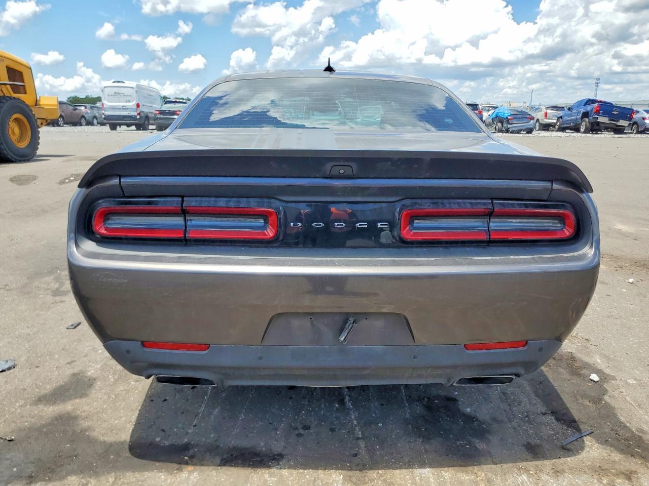 2019 Dodge Challenger R/T Scat Pack - Image 6