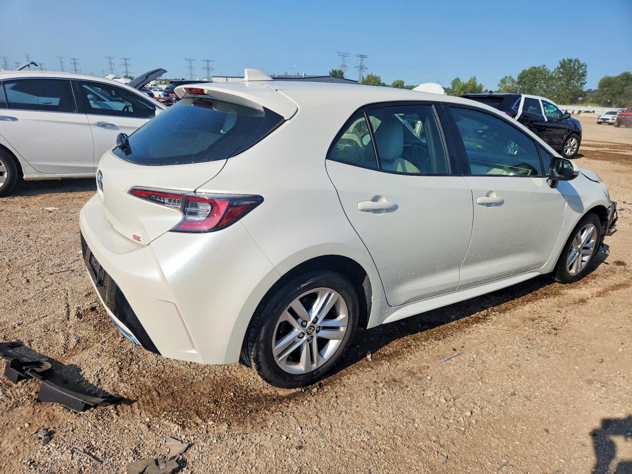 2019 Toyota Corolla Hatchback Se - Фото 3