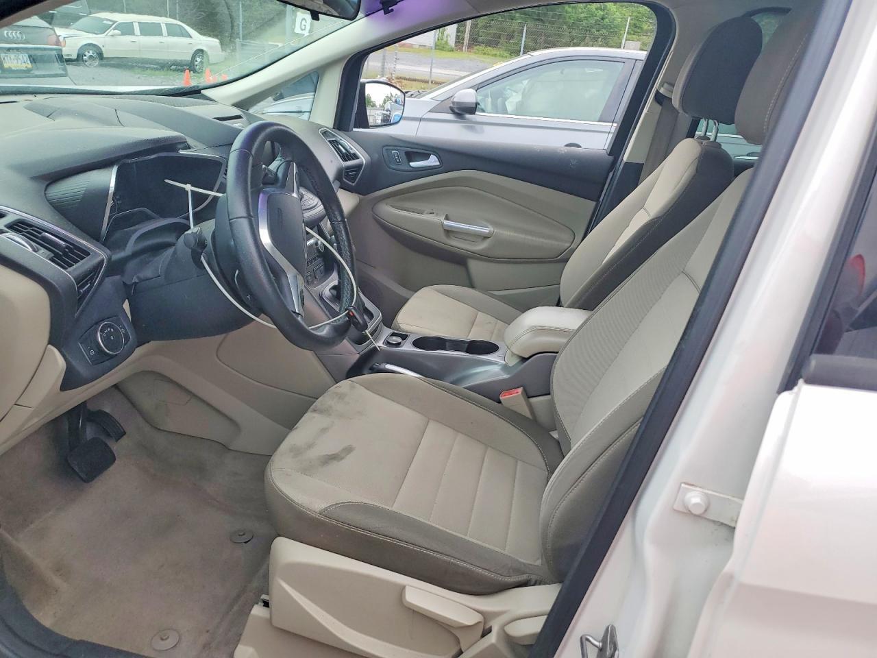 2013 Ford C-Max Se - Image 7
