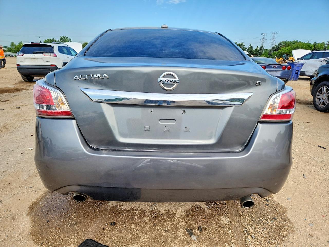 2015 Nissan Altima 2.5 S - Фото 6