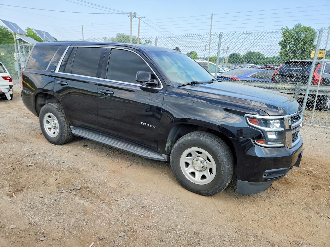 2016 Chevrolet Tahoe K1500 - Фото 4