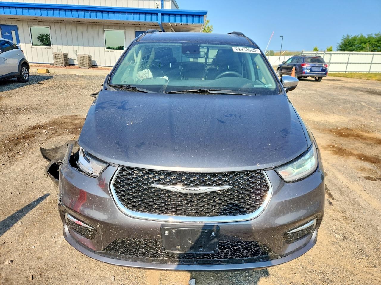 2023 Chrysler Pacifica Limited - Фото 5
