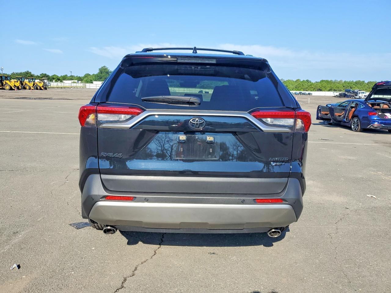2025 Toyota Rav4 Limited - Image 6