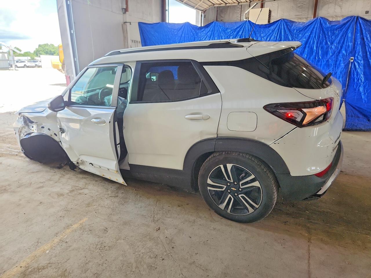 2026 Chevrolet Trailblazer Lt - Image 2