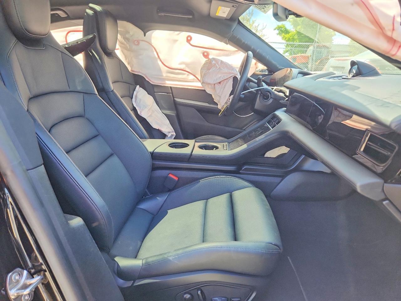 2020 Porsche Taycan 4S - Фото 7