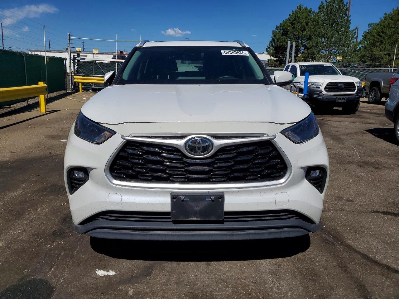 2023 Toyota Highlander Xle - Image 5
