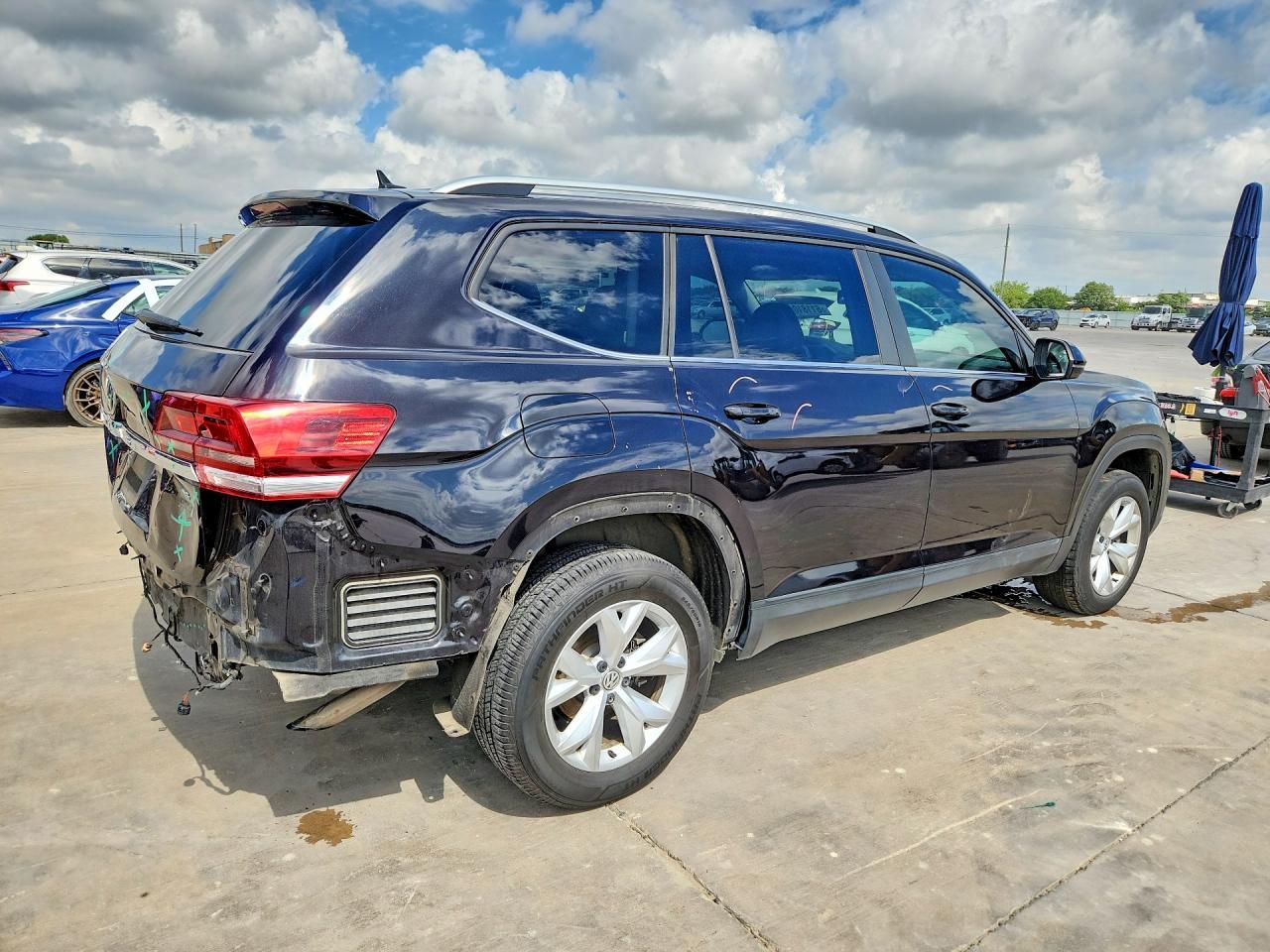 2018 Volkswagen Atlas Se - Фото 3