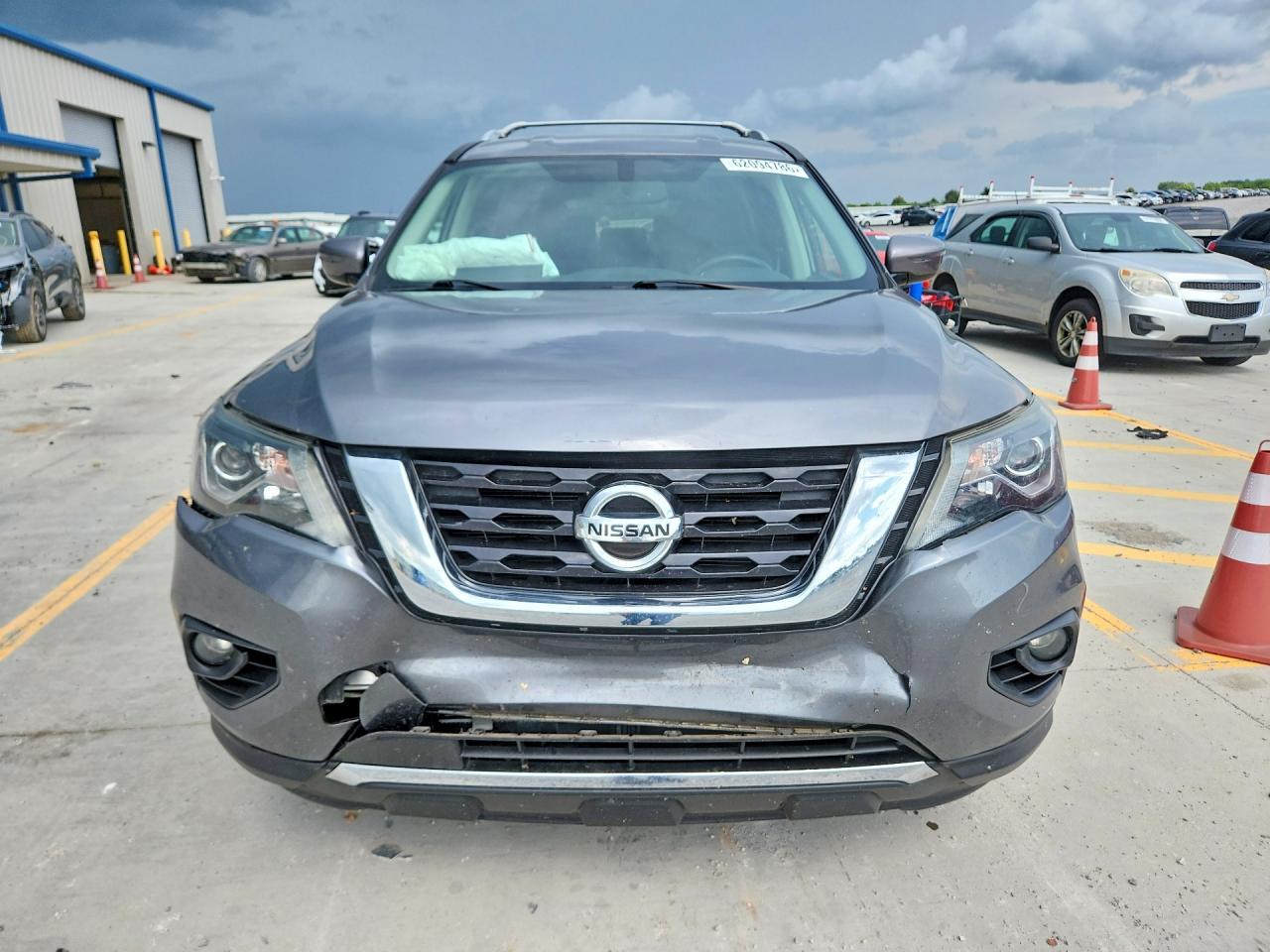 2020 Nissan Pathfinder Sv - Image 5