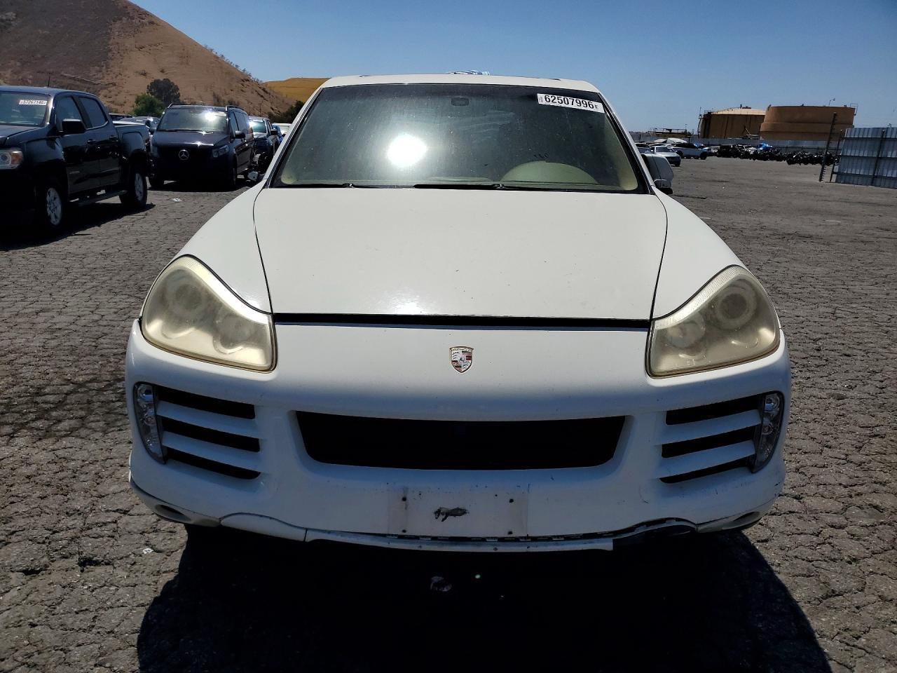 2009 Porsche Cayenne - Image 5