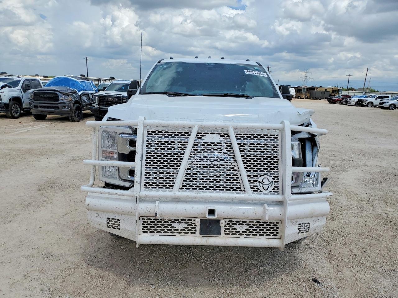 2024 Ford F250 Super Duty - Image 5