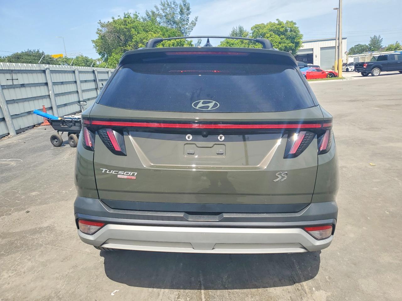 2025 Hyundai Tucson Sel - Image 6