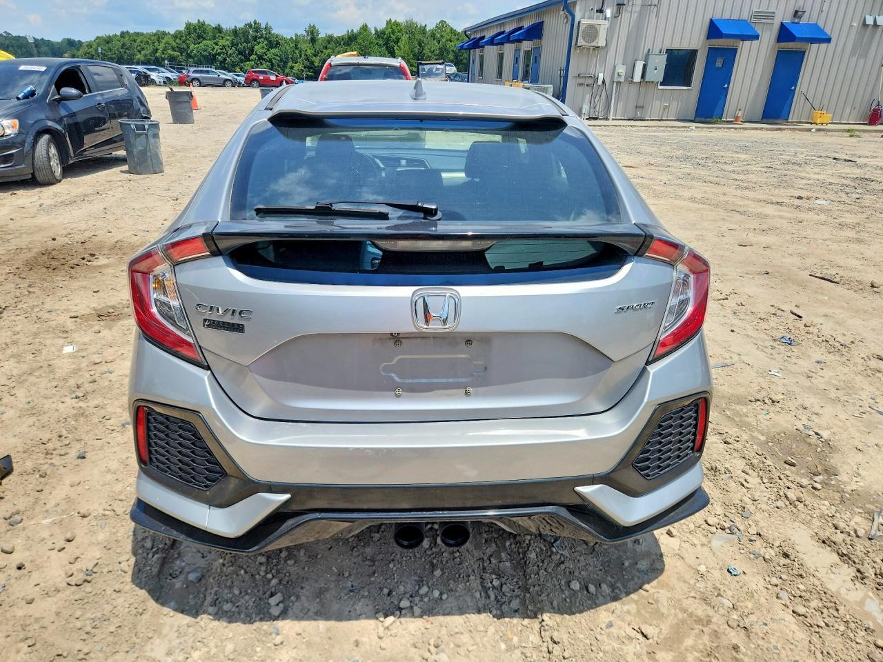 2018 Honda Civic Sport - Image 6