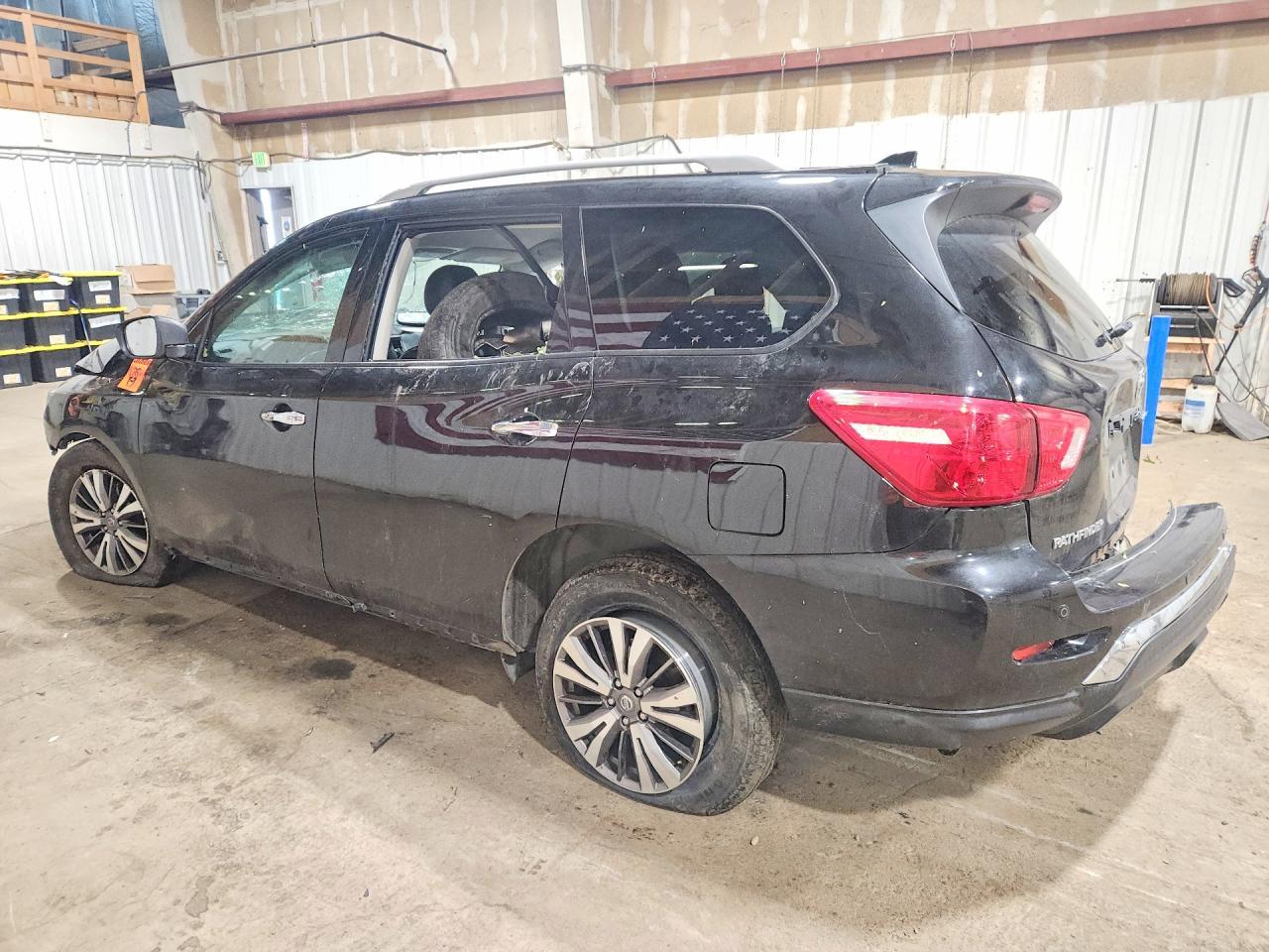 2020 Nissan Pathfinder Sl - Фото 2