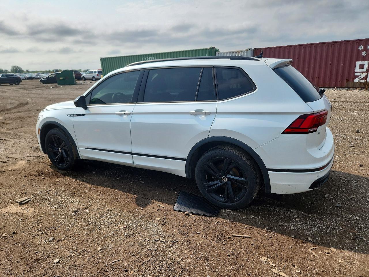 2024 Volkswagen Tiguan Se R-Line Black - Фото 2