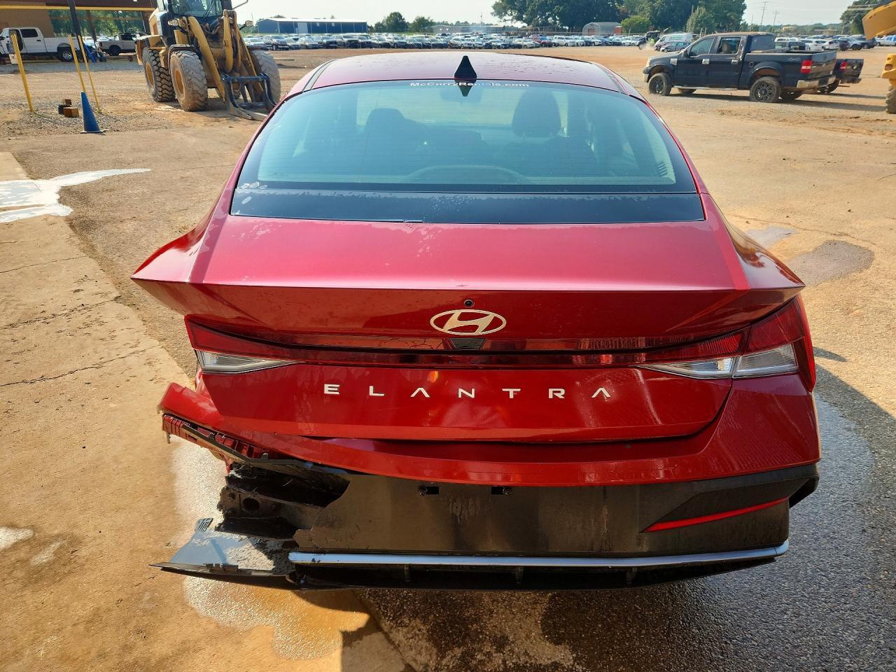 2024 Hyundai Elantra Se - Фото 6