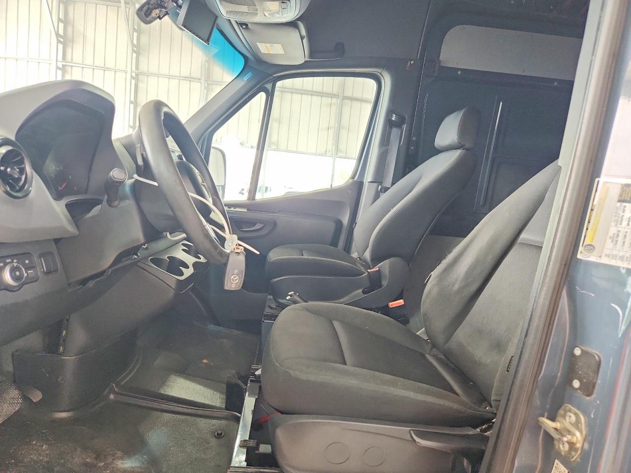 2019 Mercedes-Benz Sprinter 2500/3500 Delivery Van - Image 7