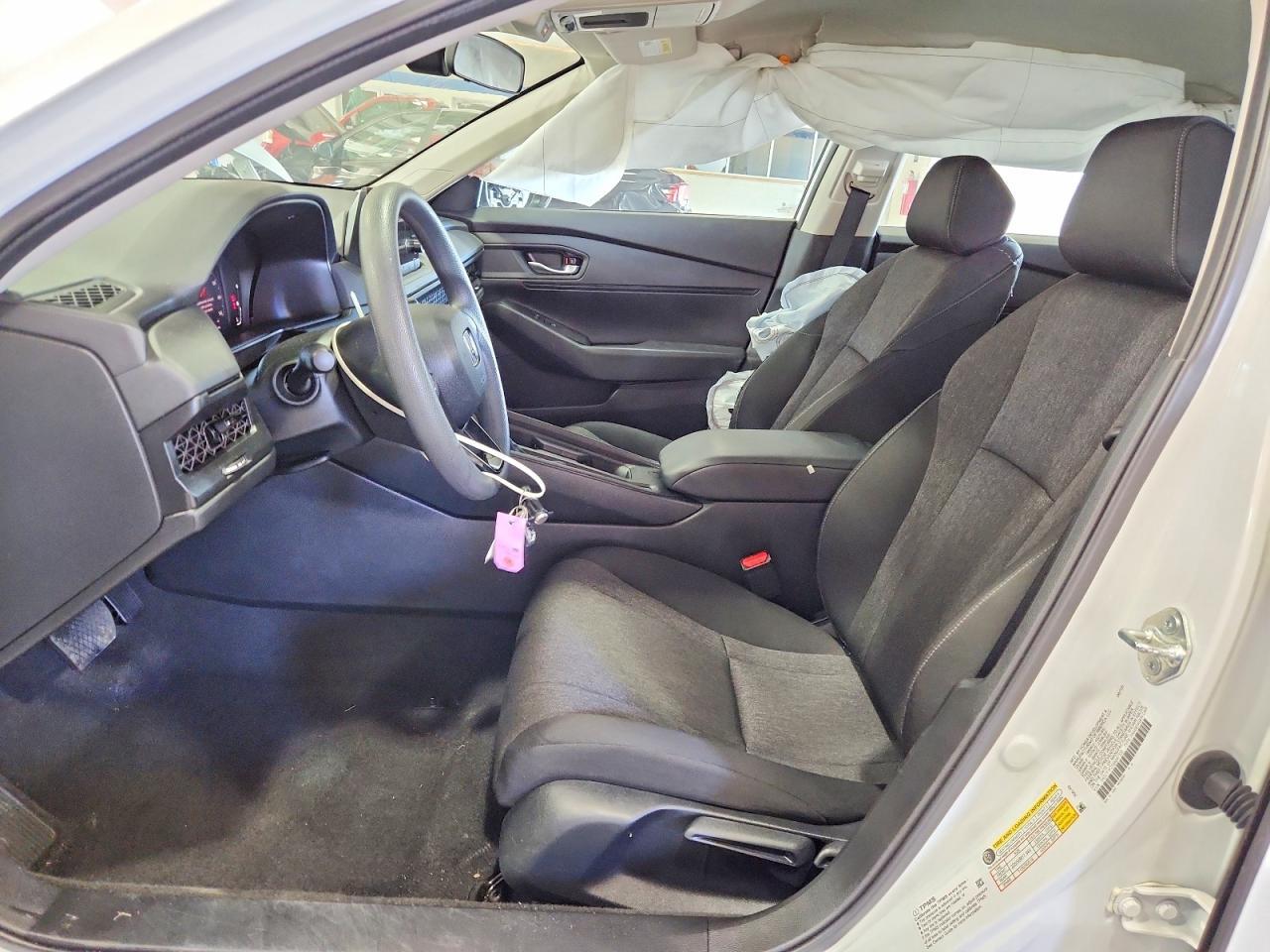 2025 Honda Accord Lx - Фото 7