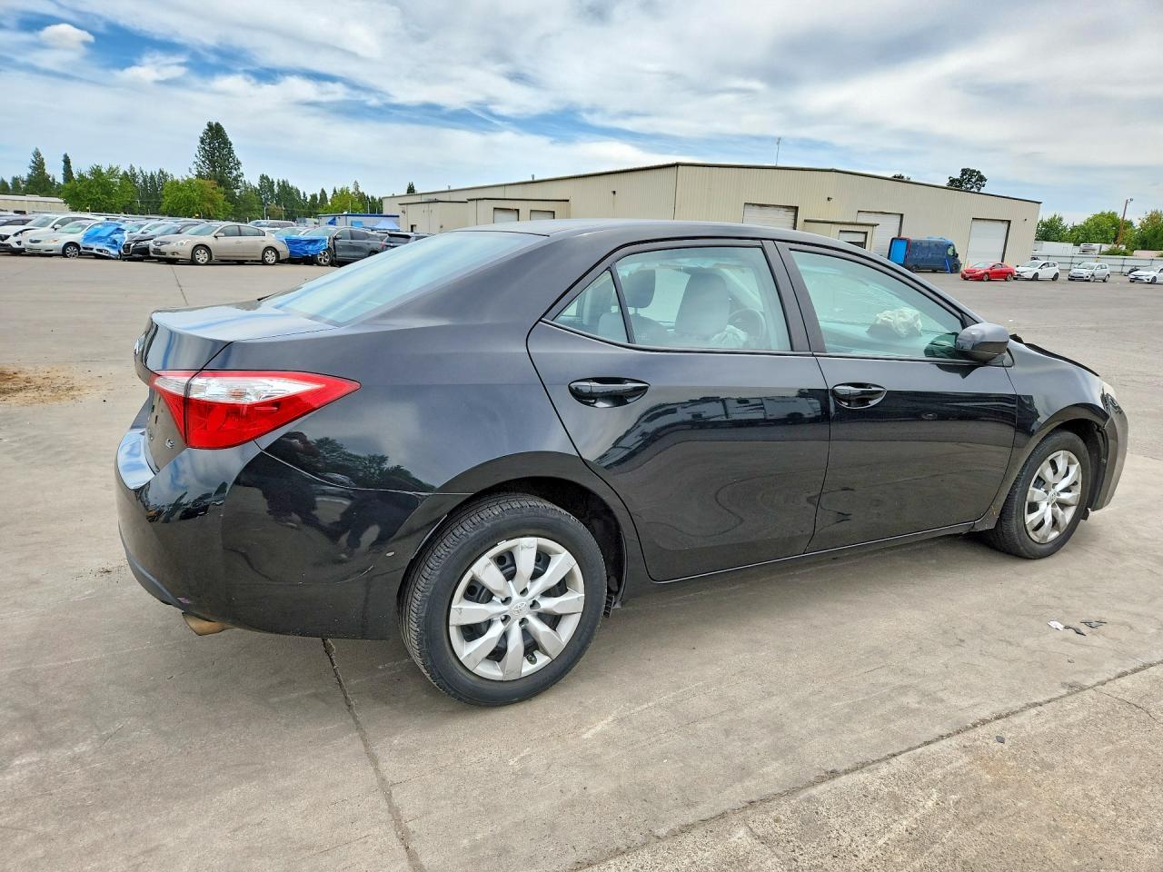 2016 Toyota Corolla Le - Фото 3