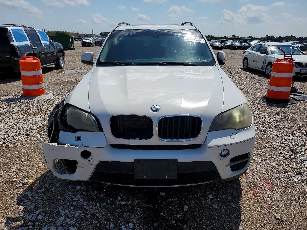 2011 BMW X5 xDrive35I - Image 5