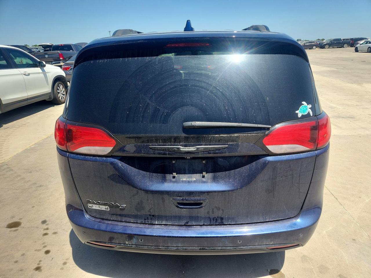 2018 Chrysler Pacifica Touring Plus - Фото 6