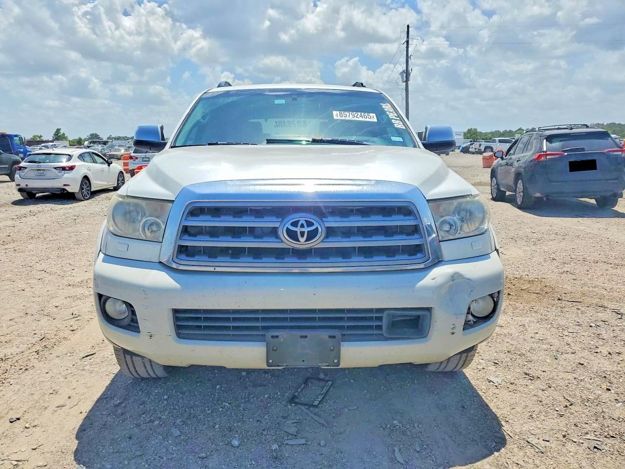 2017 Toyota Sequoia Platinum - Фото 5
