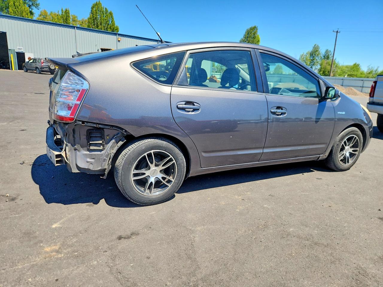 2007 Toyota Prius Touring - Image 3