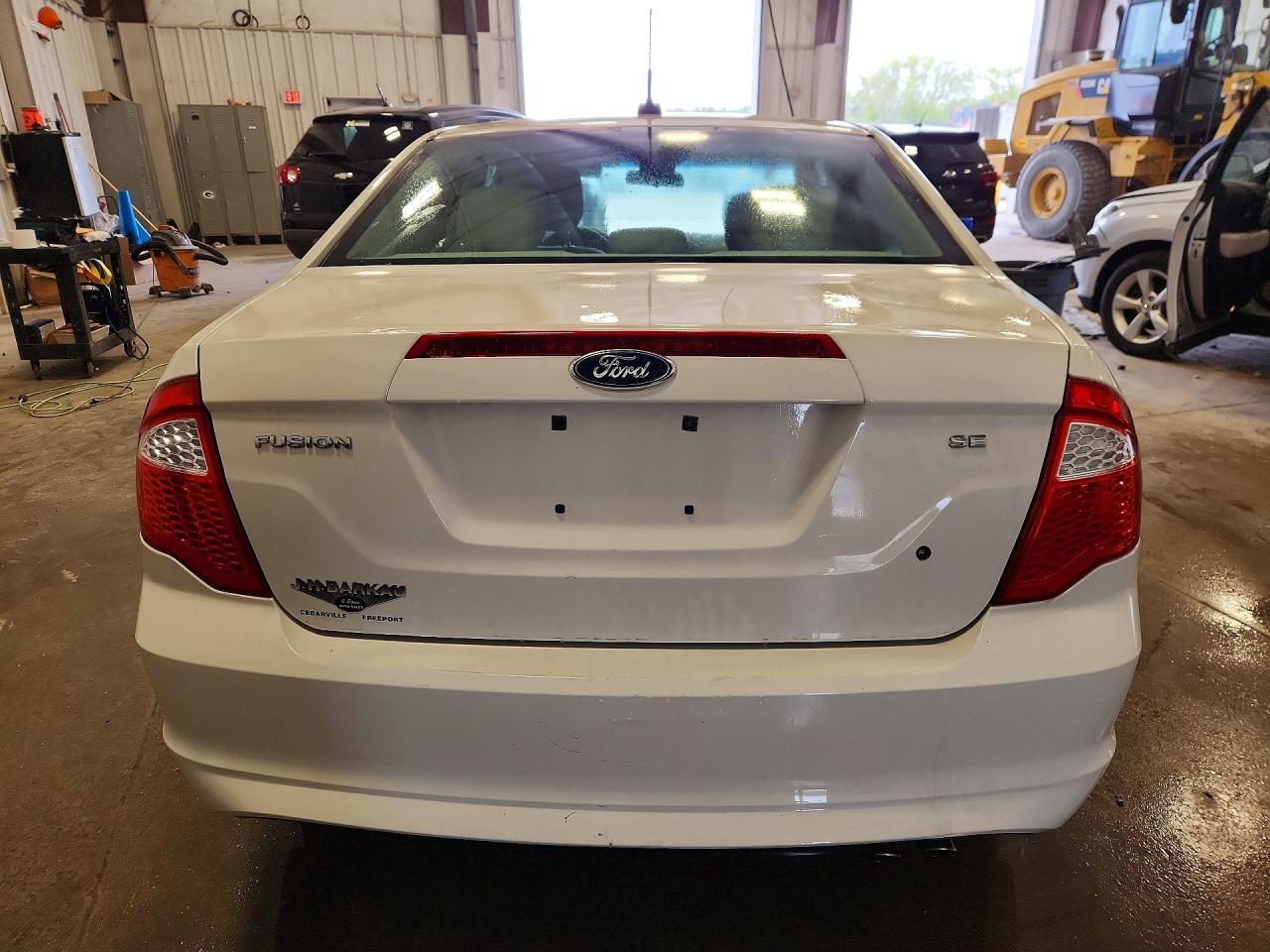 2012 Ford Fusion Se - Image 6