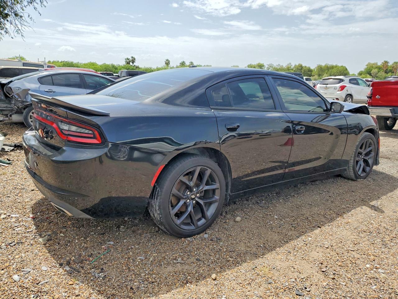 2019 Dodge Charger Sxt - Image 3