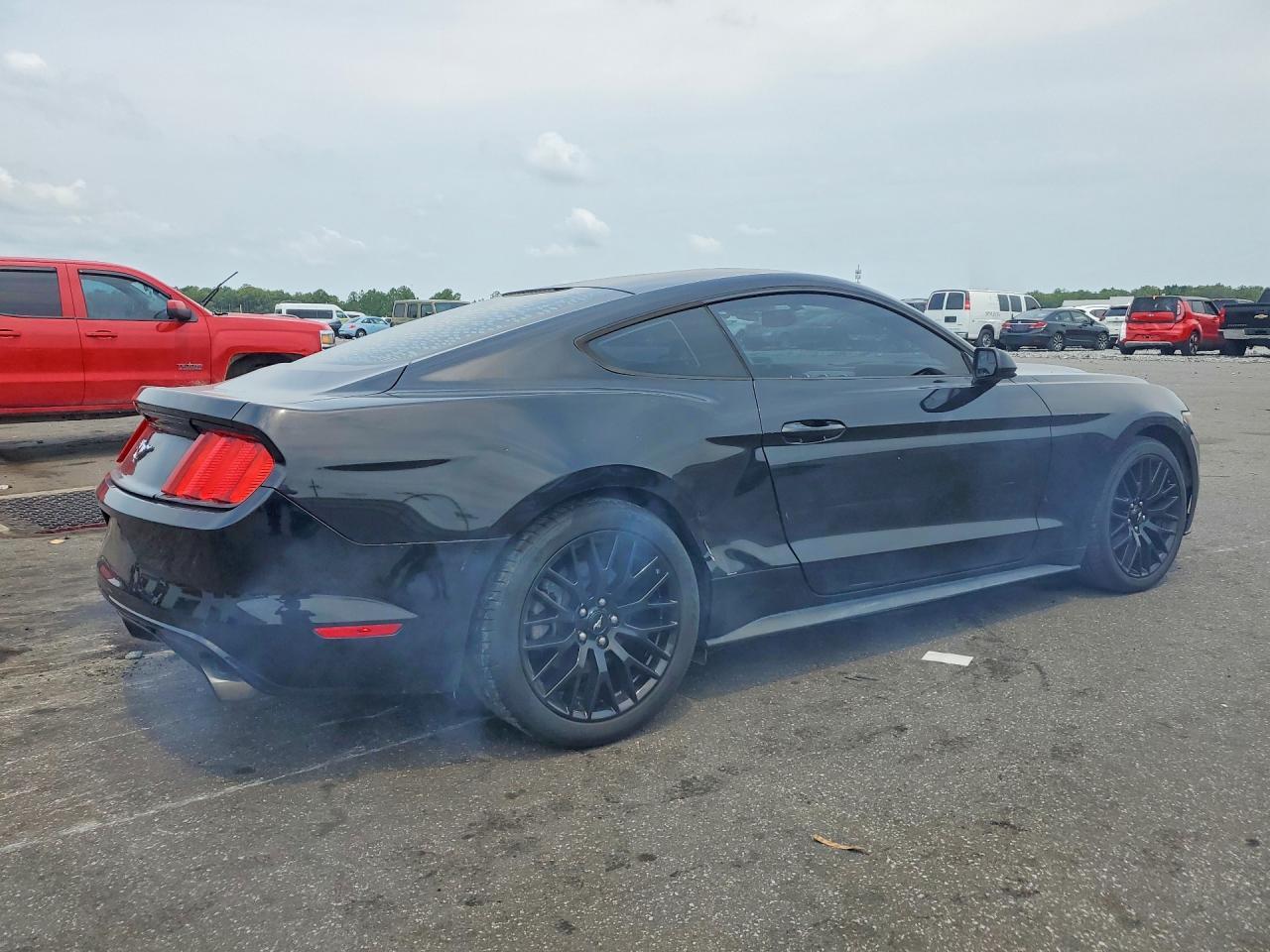 2015 Ford Mustang - Image 3
