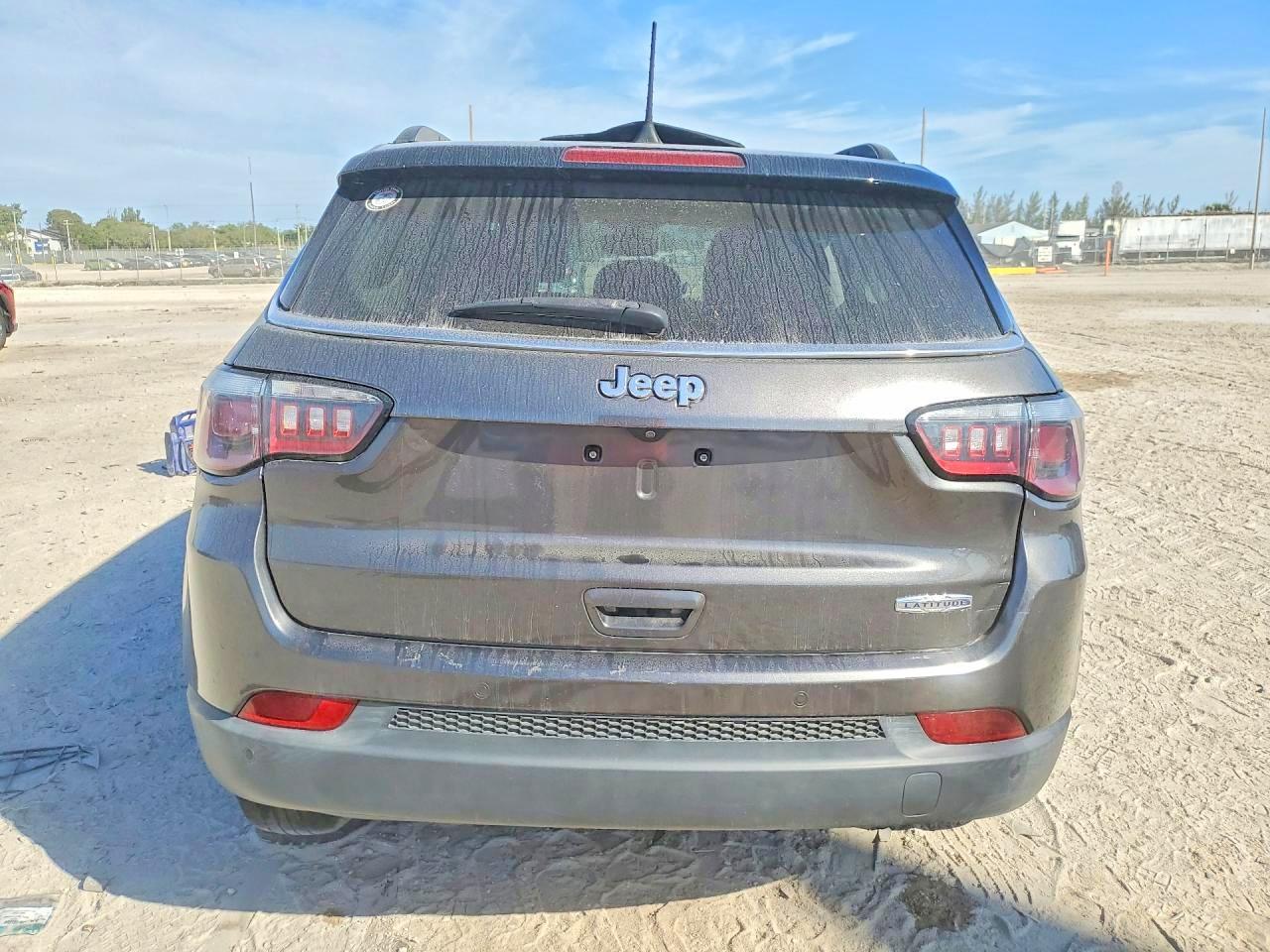 2018 Jeep Compass Latitude - Фото 6