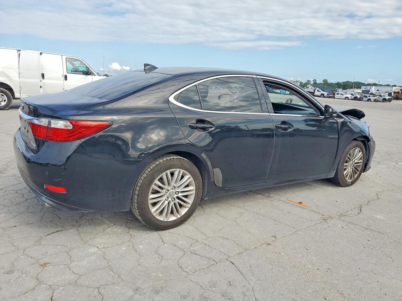 2015 Lexus Es 350 - Image 3