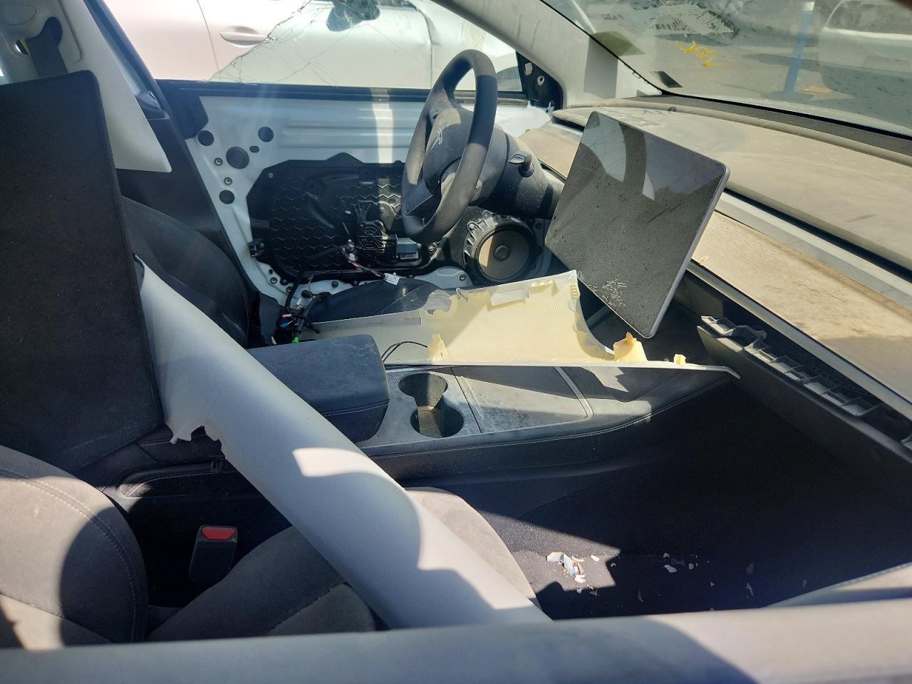 2021 Tesla Model 3 - Фото 7