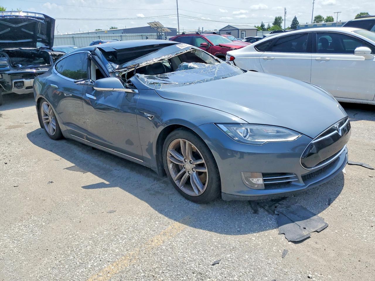 2013 Tesla Model S - Фото 4