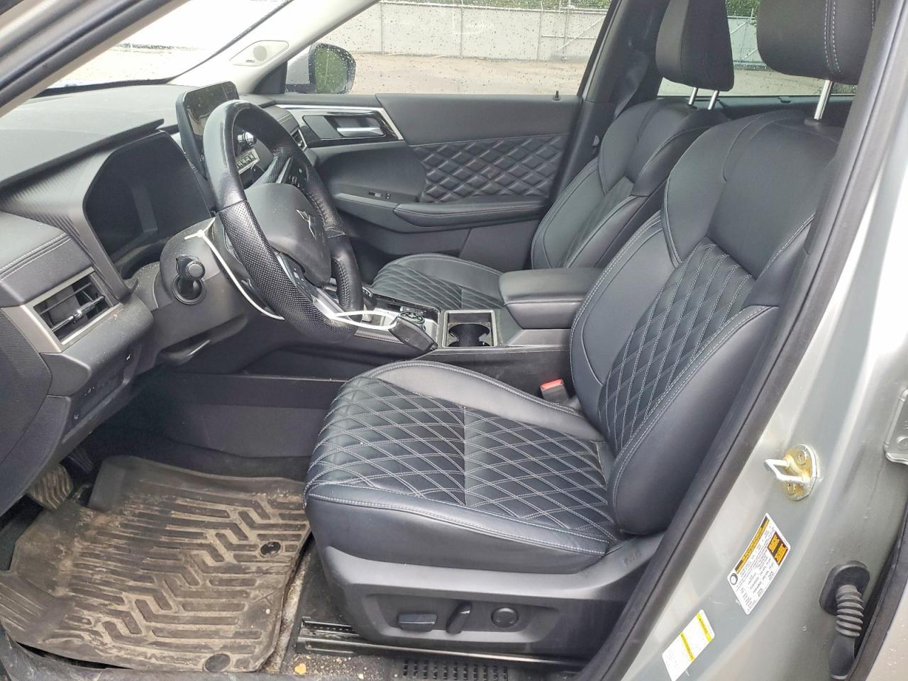 2023 Mitsubishi Outlander Sel - Фото 7