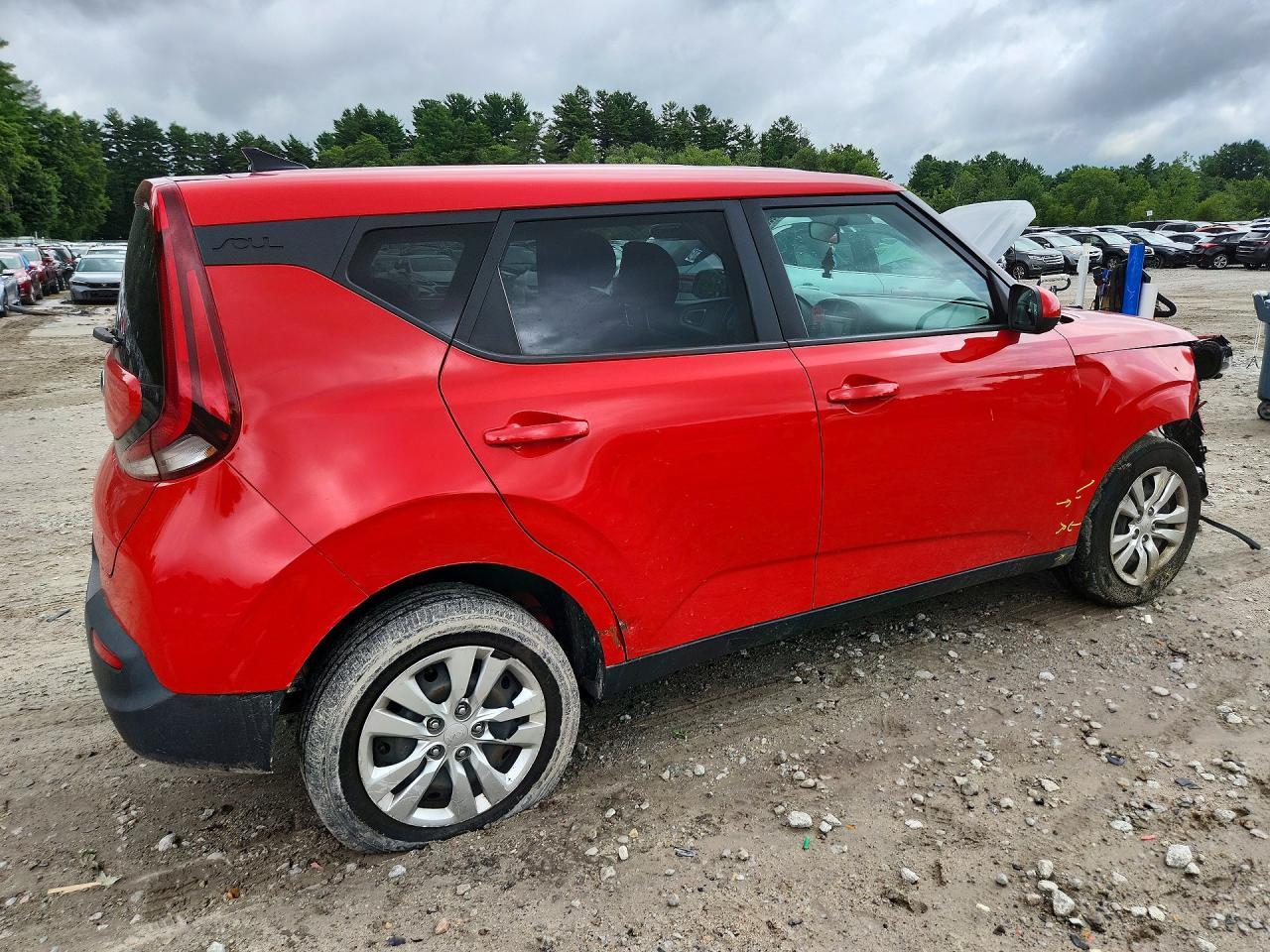 2020 Kia Soul Lx - Image 3
