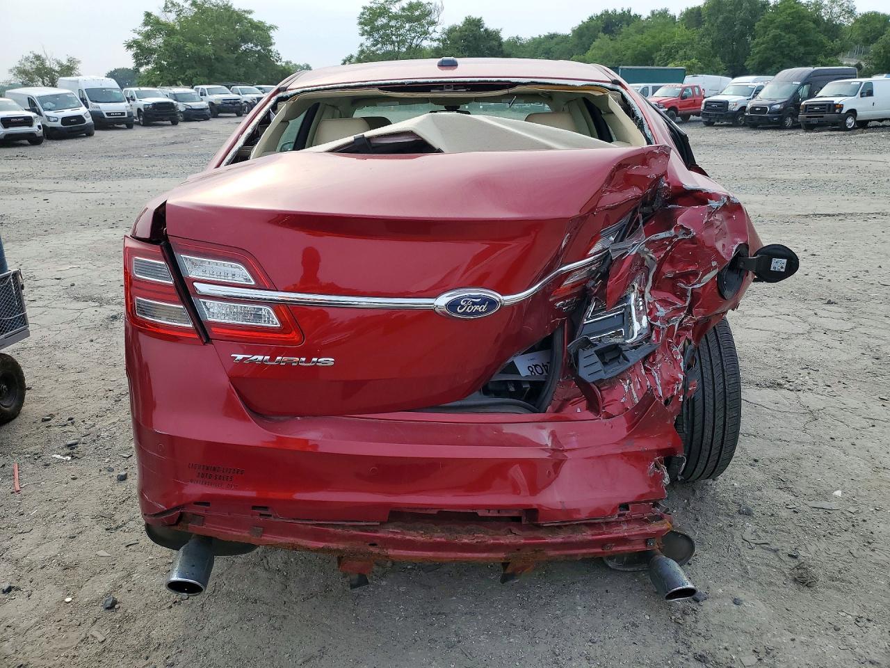 2015 Ford Taurus Sel - Фото 6