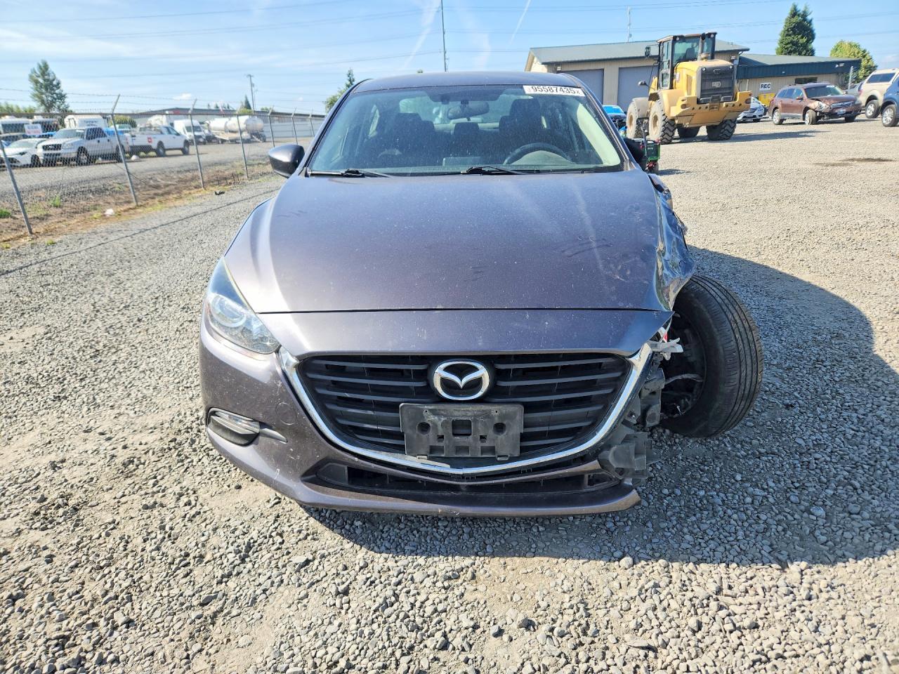 2017 Mazda 3 Sport - Фото 5