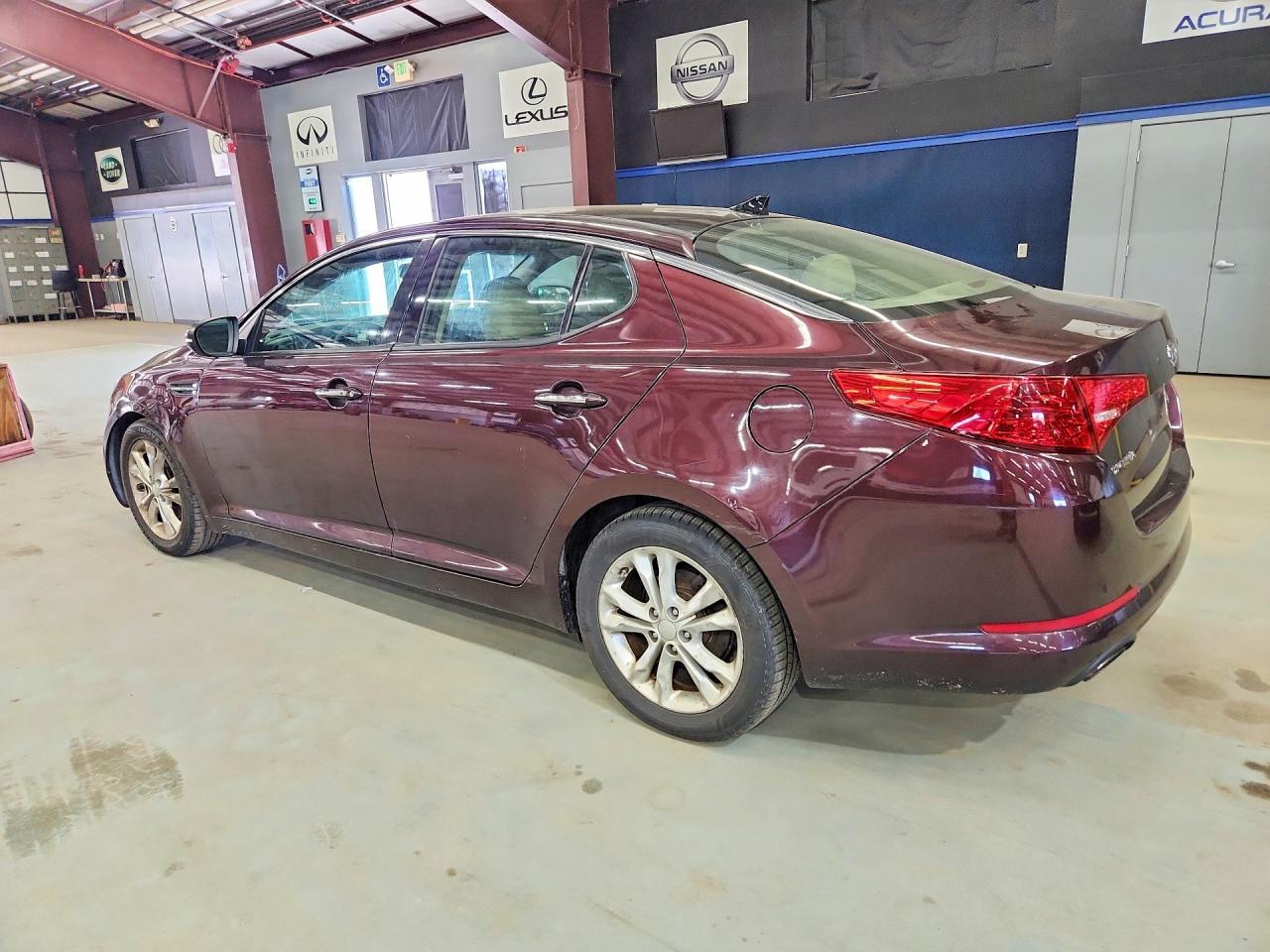 2012 Kia Optima Ex - Image 2