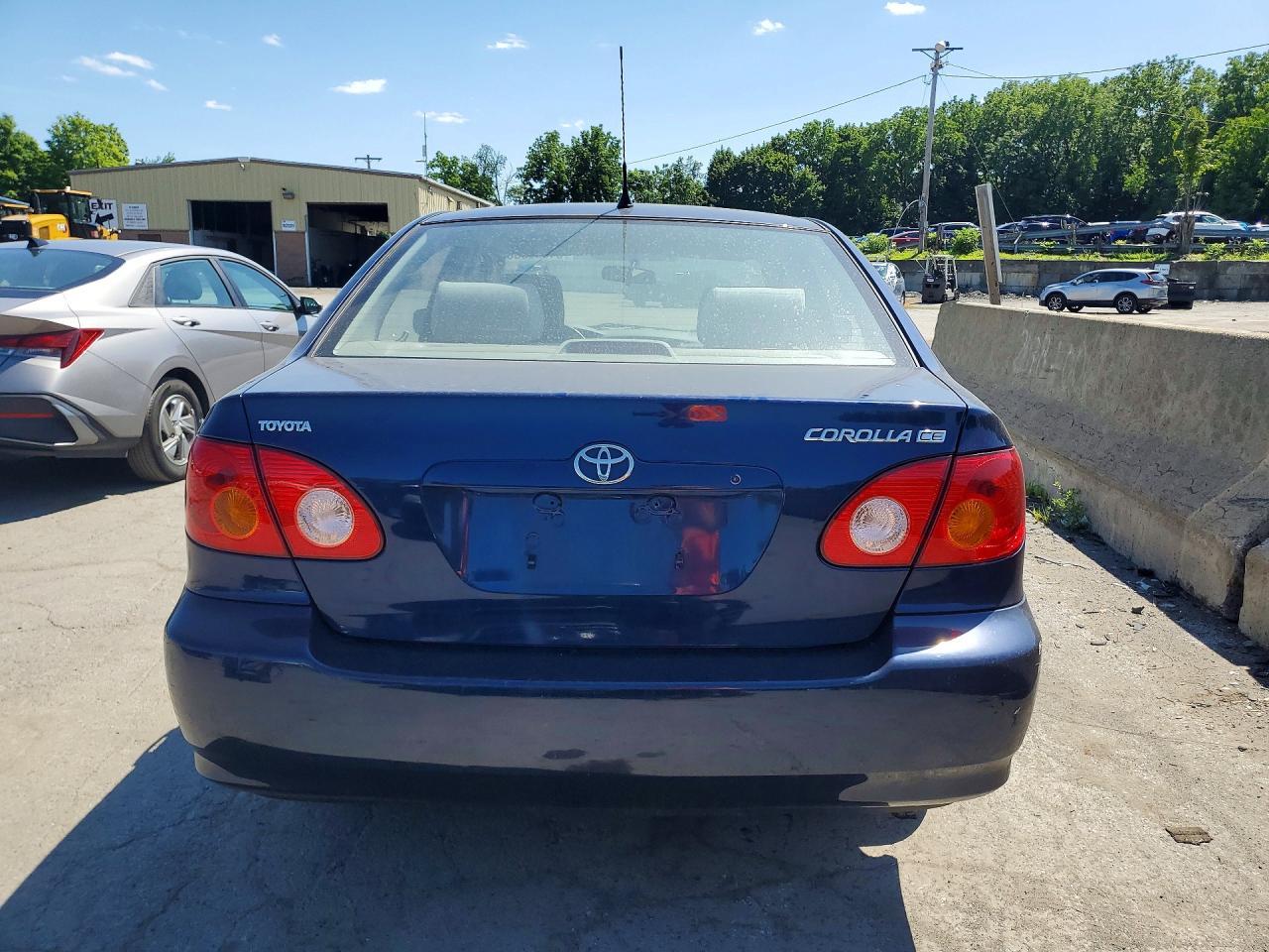 2003 Toyota Corolla Ce - Image 6