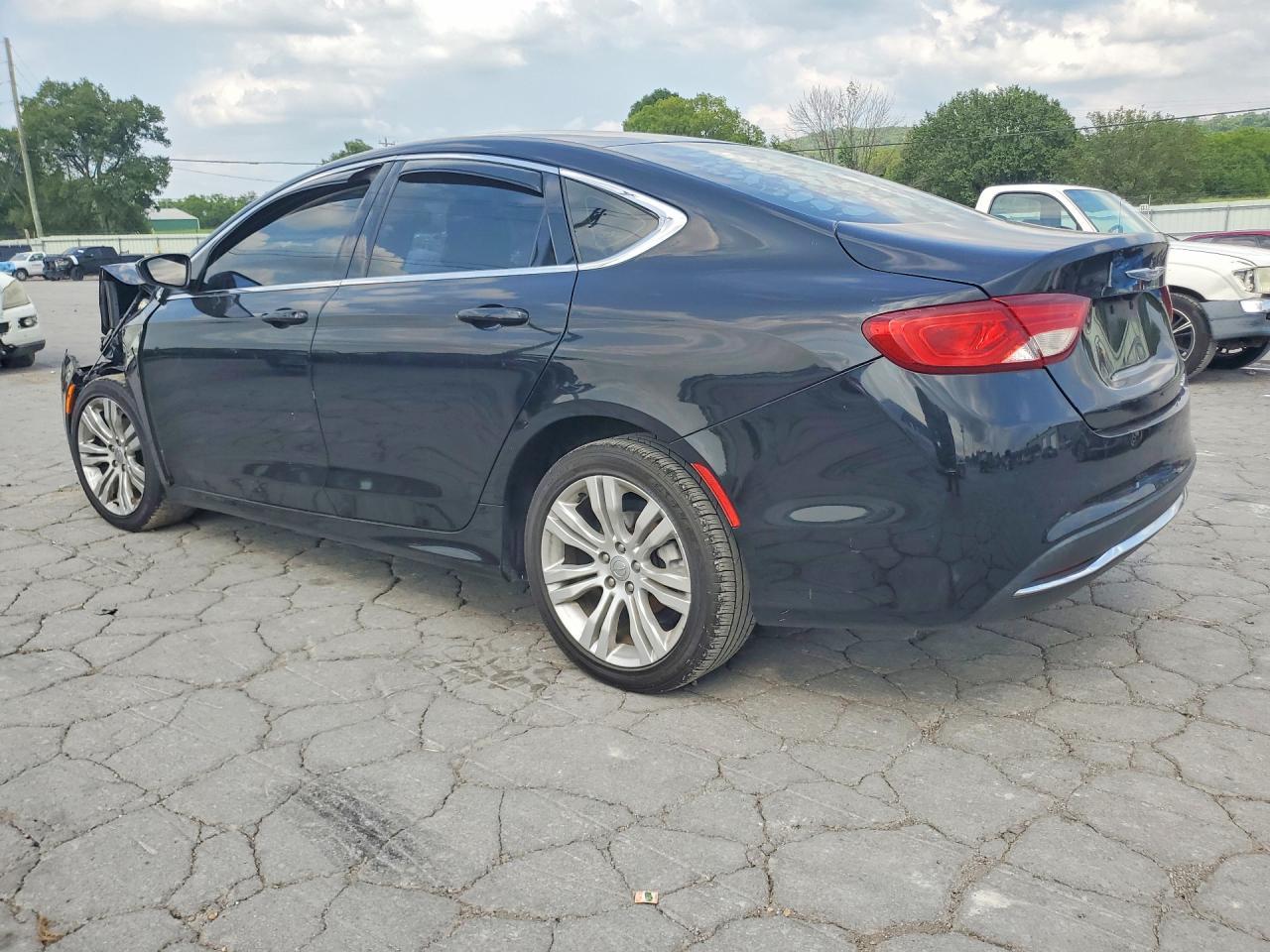 2015 Chrysler 200 Limited - Image 2