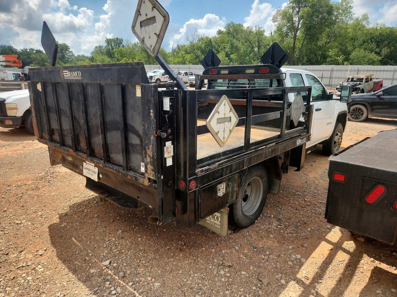 2016 GMC Sierra K3500 - Фото 3