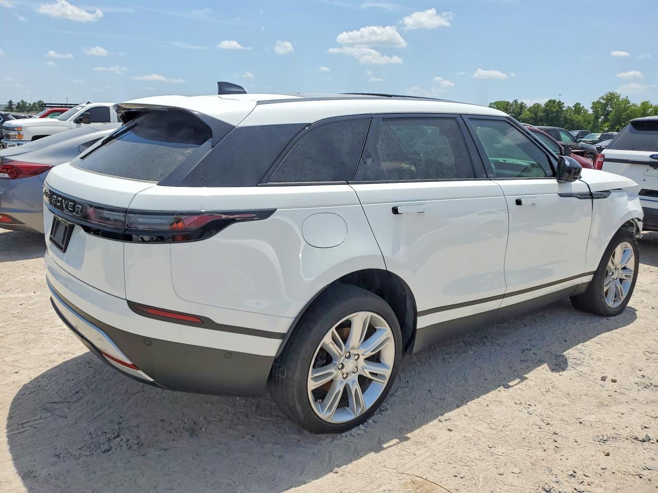 2026 Land Rover Range Rover Velar S - Image 3