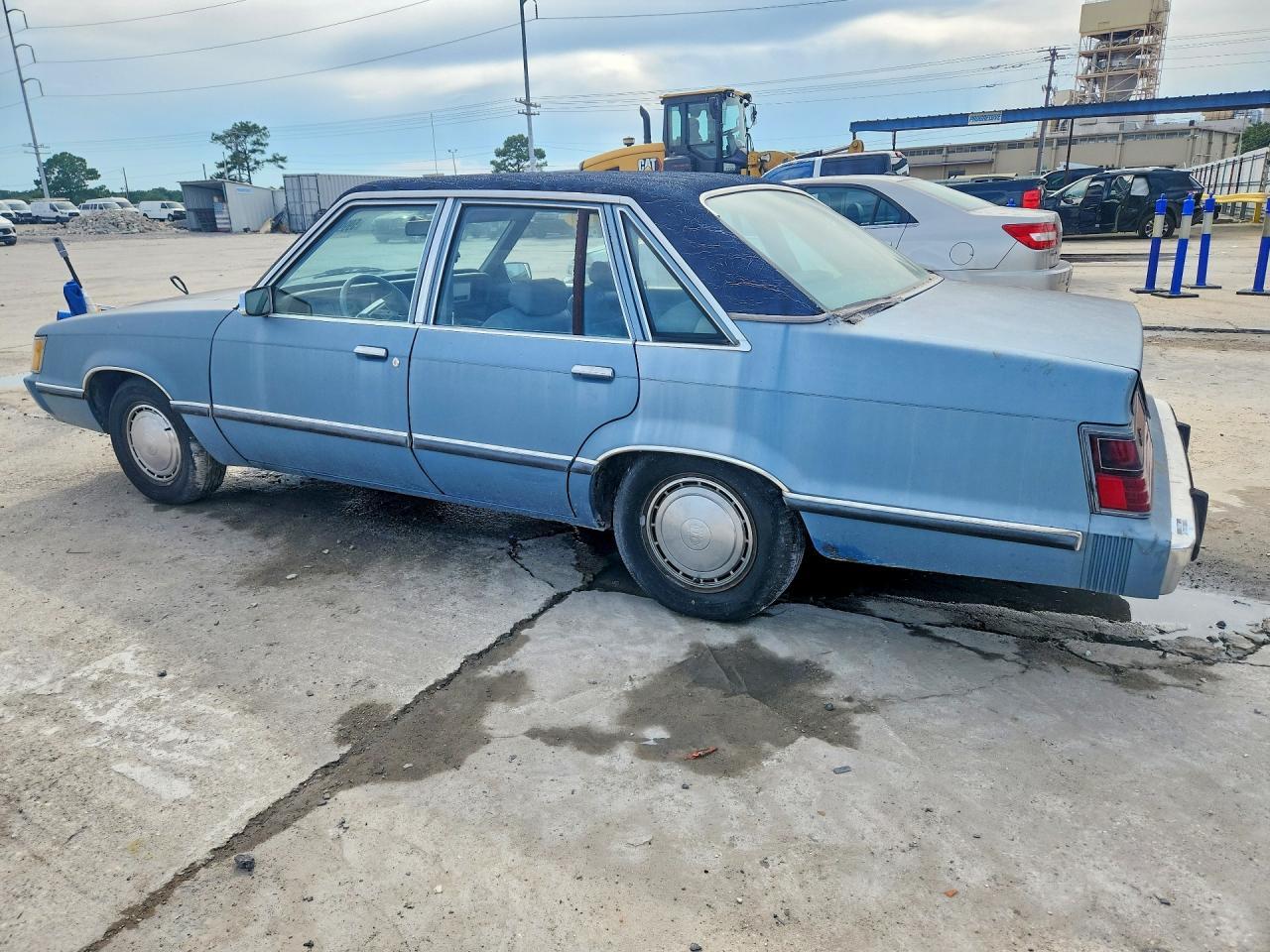1983 Mercury Marquis Base/Brougham - Image 2
