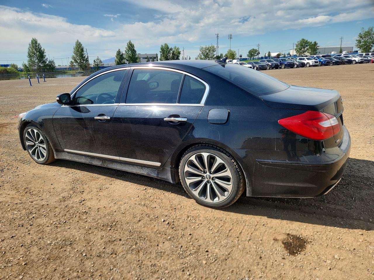 2012 Hyundai Genesis 5.0L - Фото 2