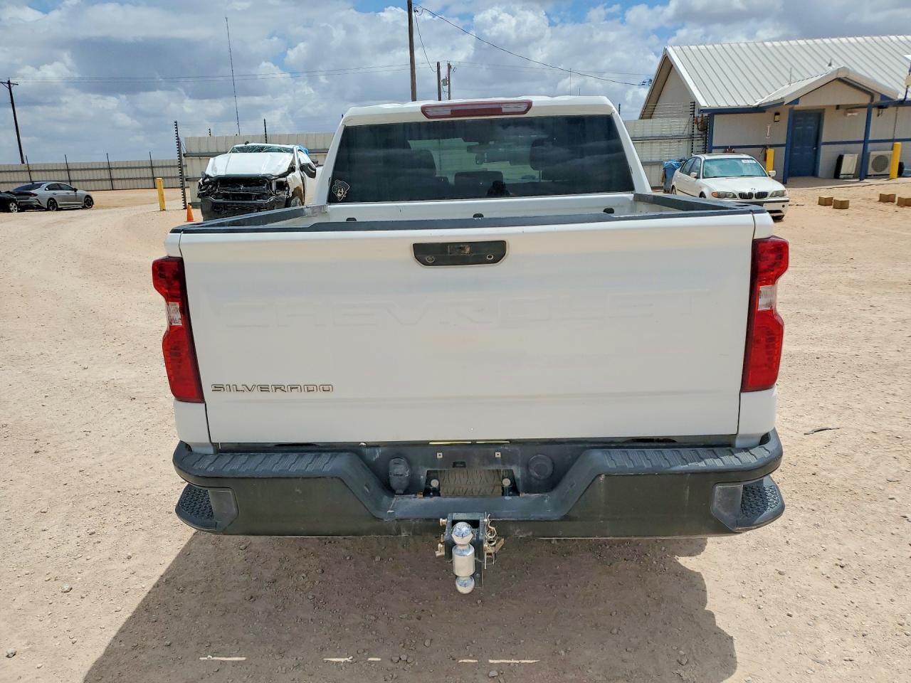 2020 Chevrolet Silverado K1500 - Фото 6