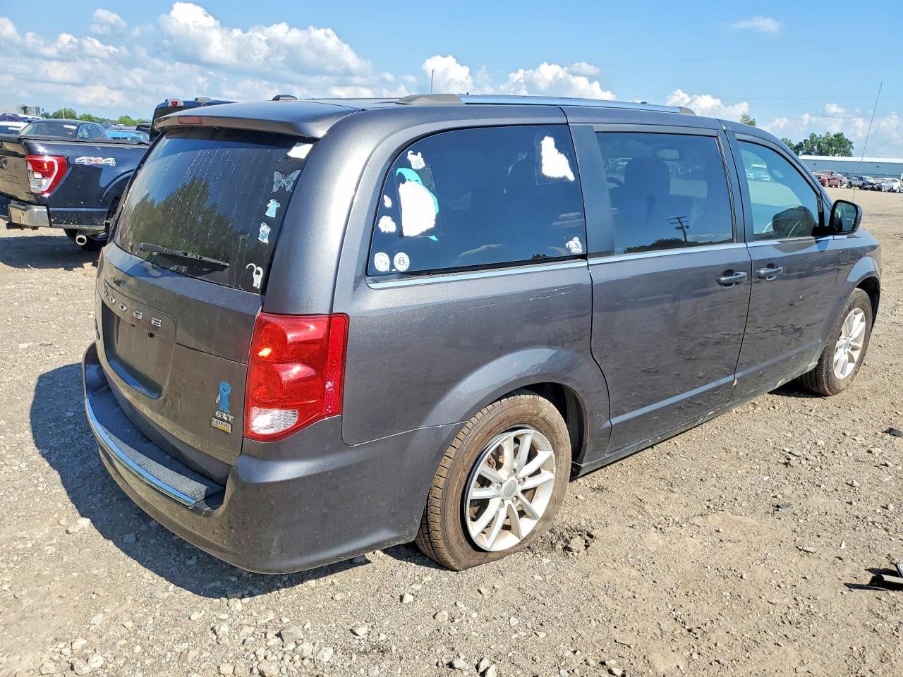 2019 Dodge Grand Caravan Sxt - Фото 3