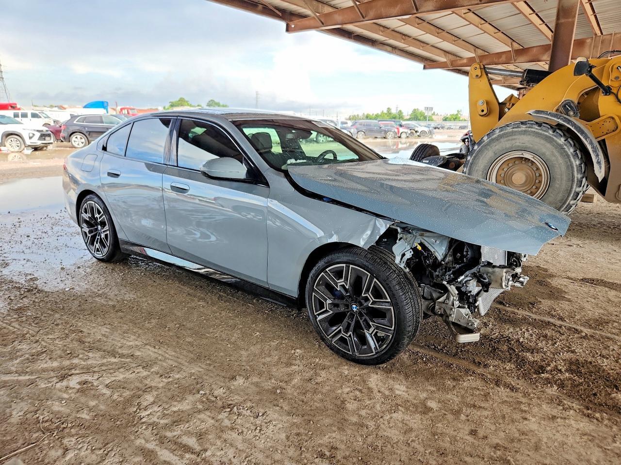 2026 BMW 530 Xi - Фото 6