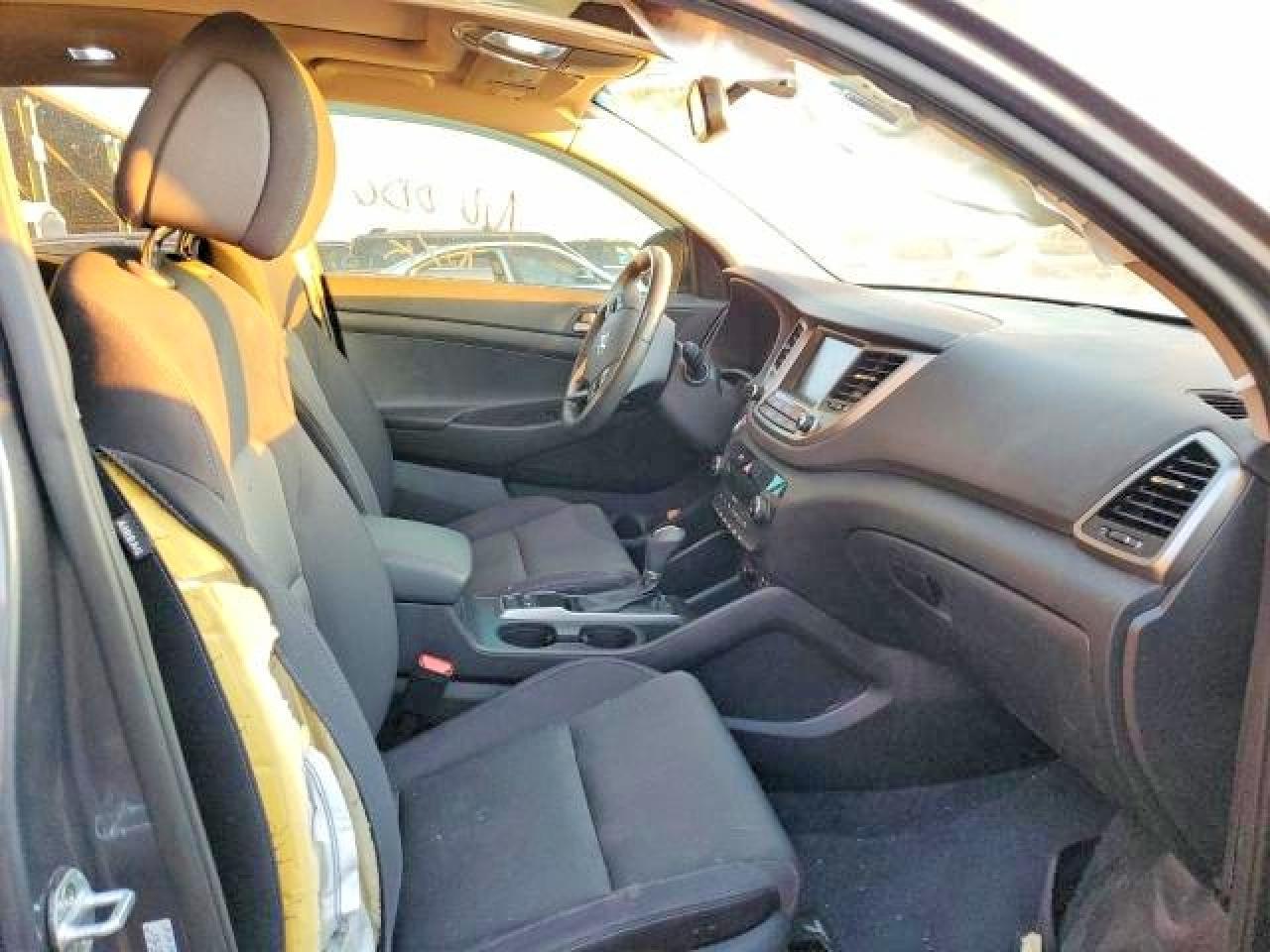 2018 Hyundai Tucson Value - Фото 5